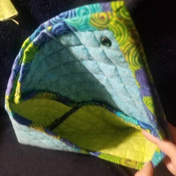 Quirky beauty- a homemade blue & green purse - Picture 9 of 12